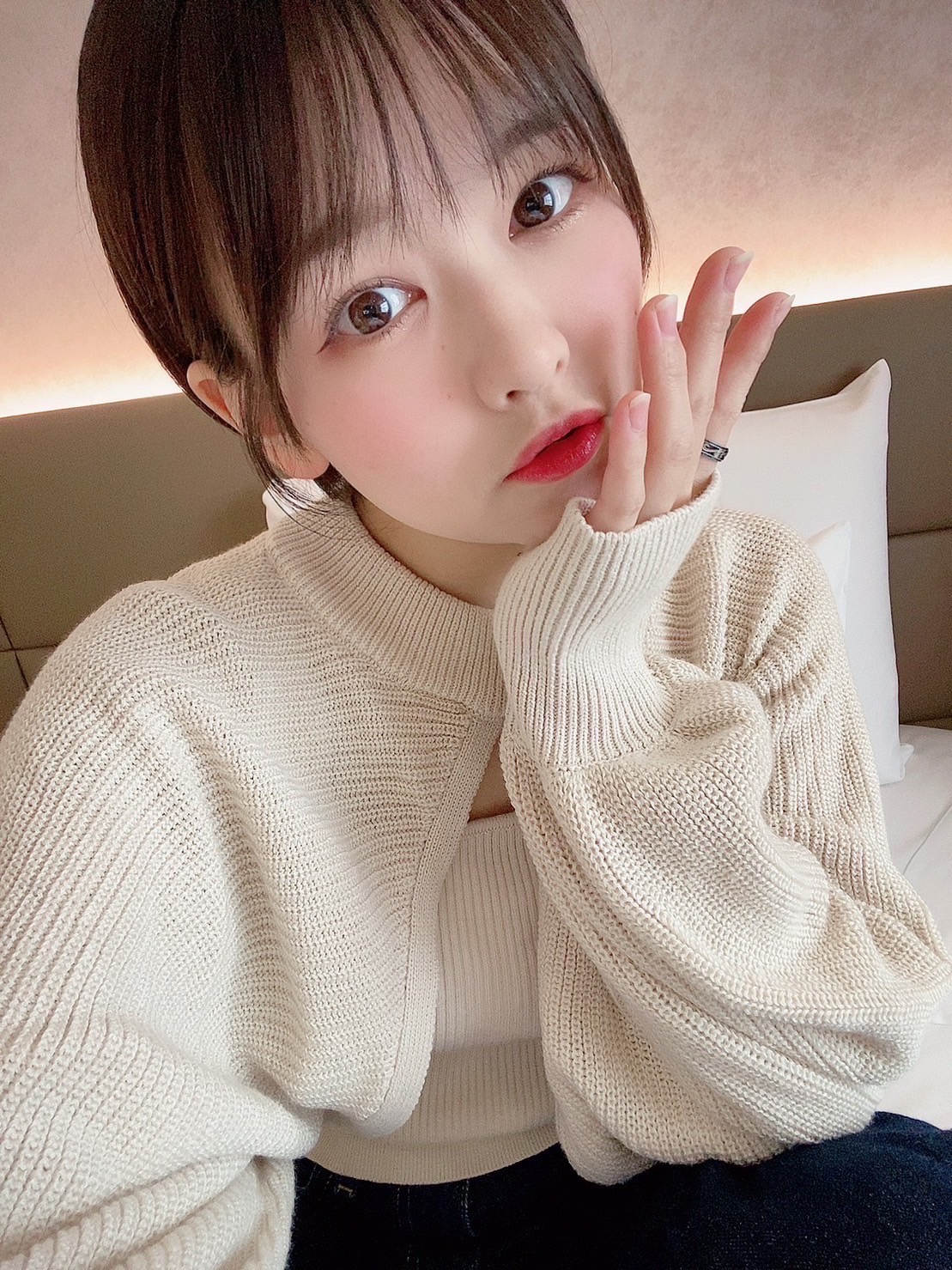 真白　あかり（ましろ　あかり）